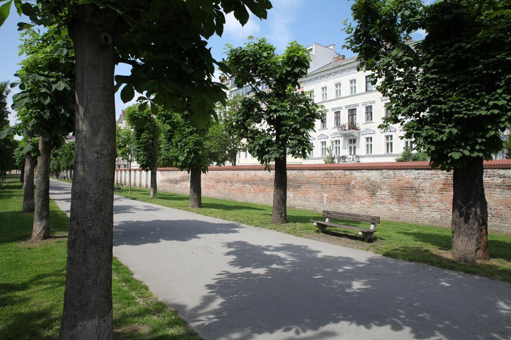 Casa Nostra - Zentrale Am Augarten Apartament